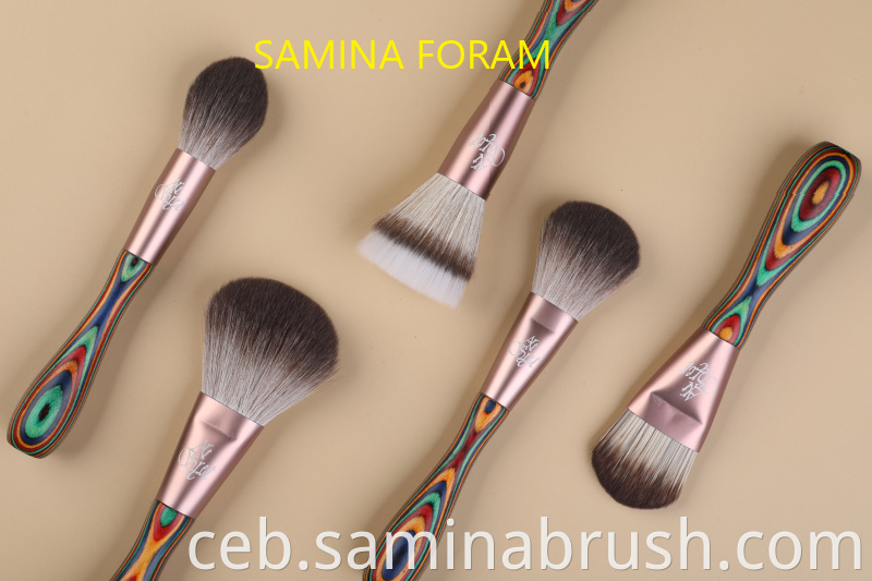 7806 makeup details 01